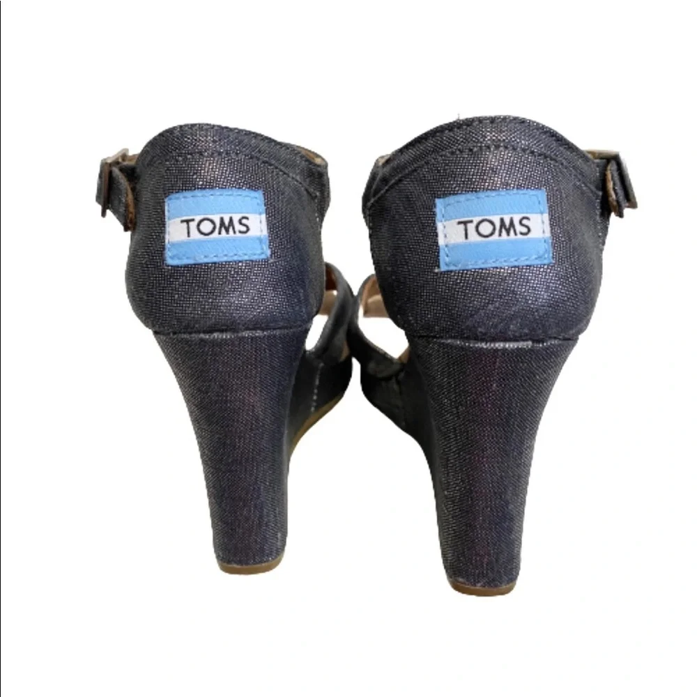 Toms Sienna metallic chambray wedge sandals size 7